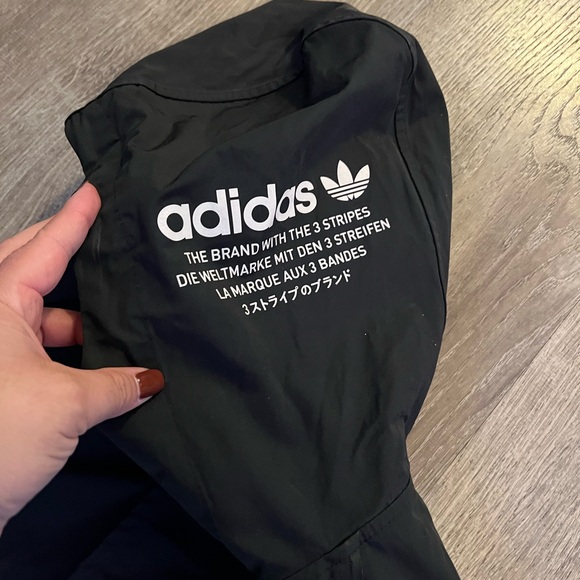 Adidas ORIGINALS UTILITY JACKET - Picture 8 of 10